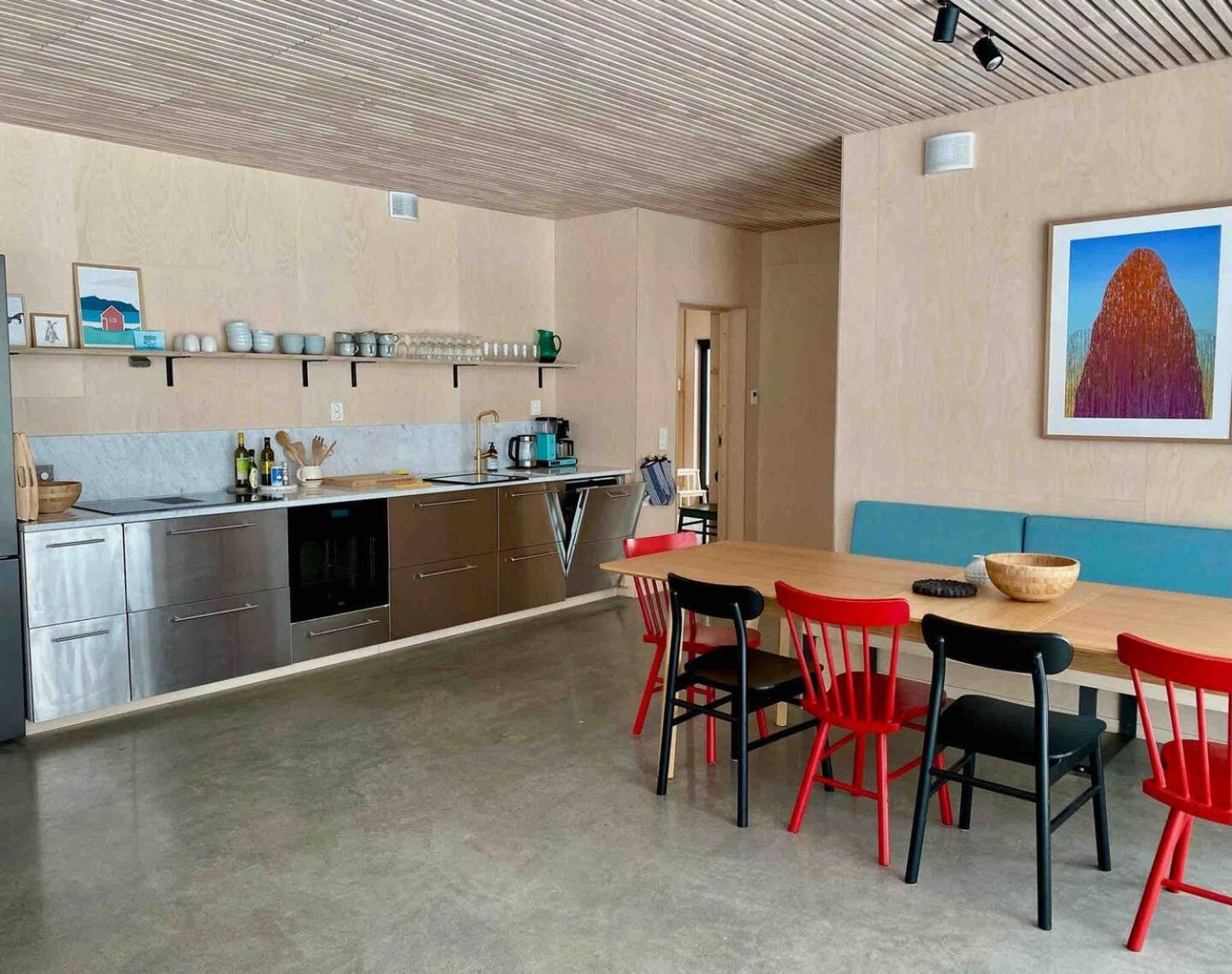 Exclusive Beach House Ramberg - Your Private Oasis 외부 사진