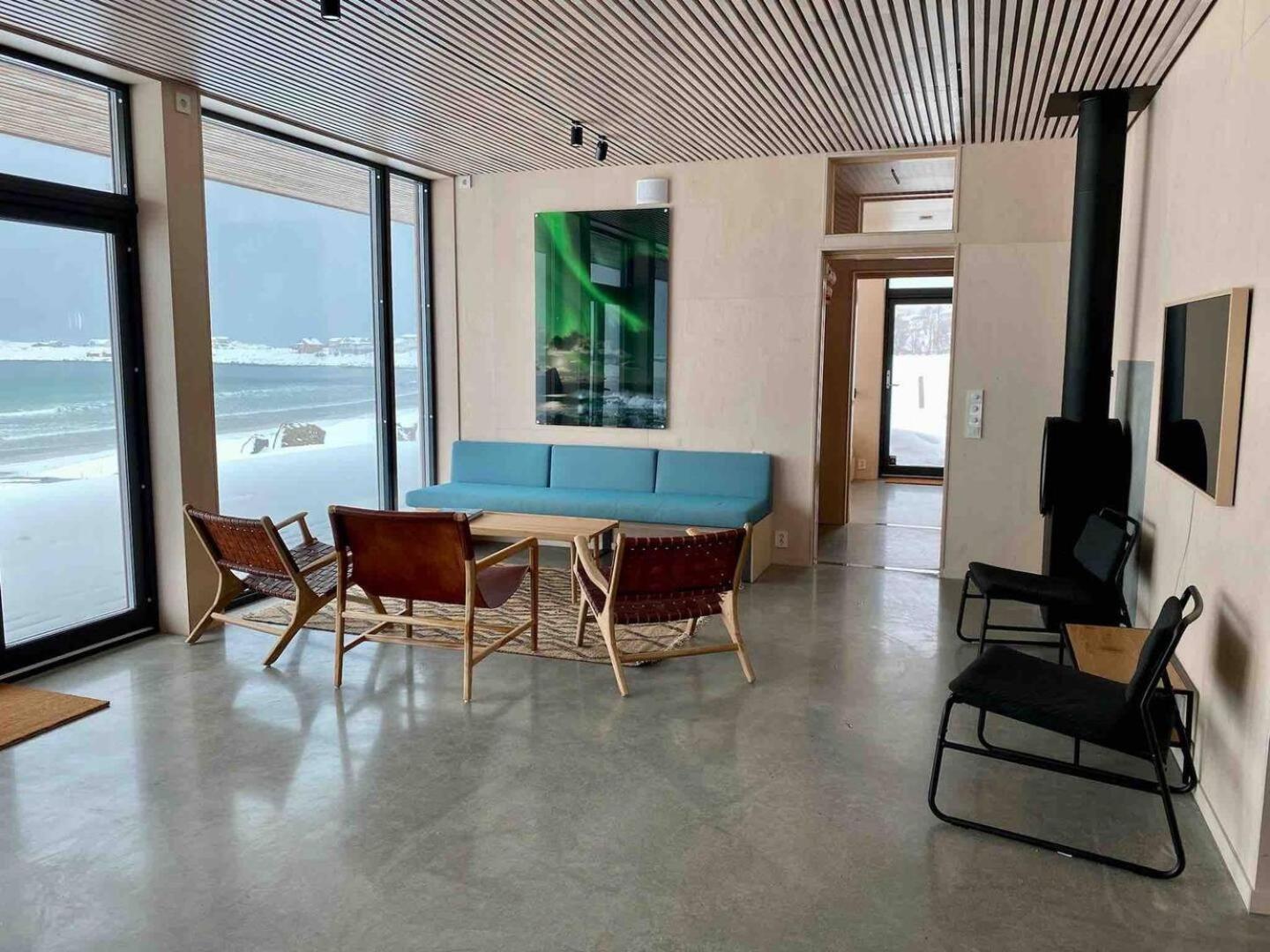 Exclusive Beach House Ramberg - Your Private Oasis 외부 사진