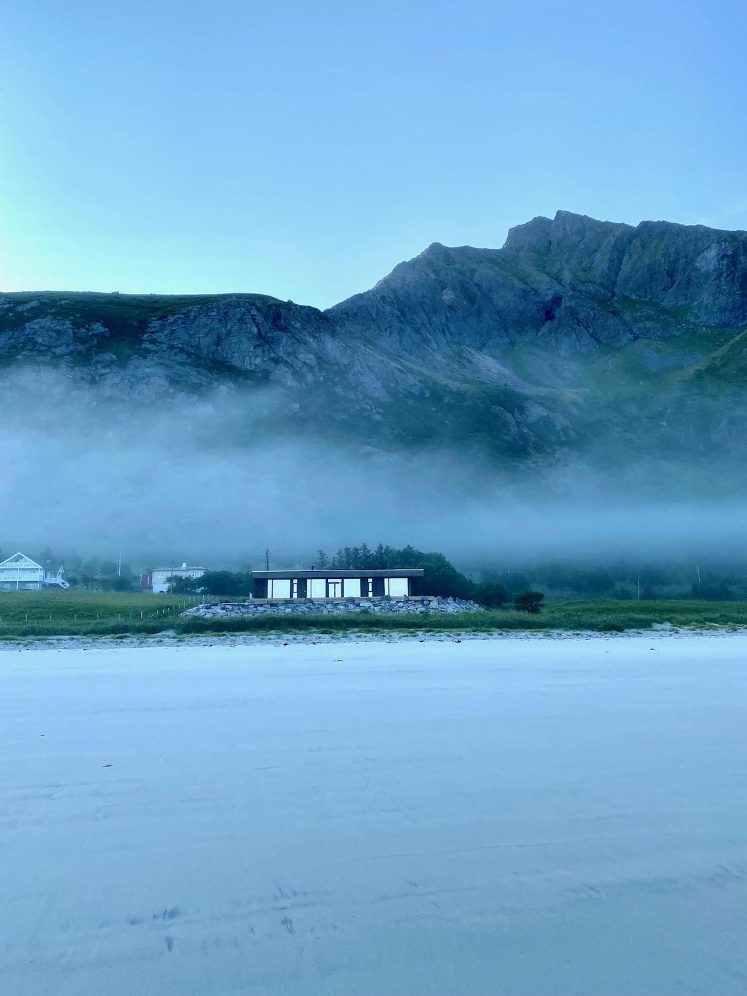 Exclusive Beach House Ramberg - Your Private Oasis 외부 사진