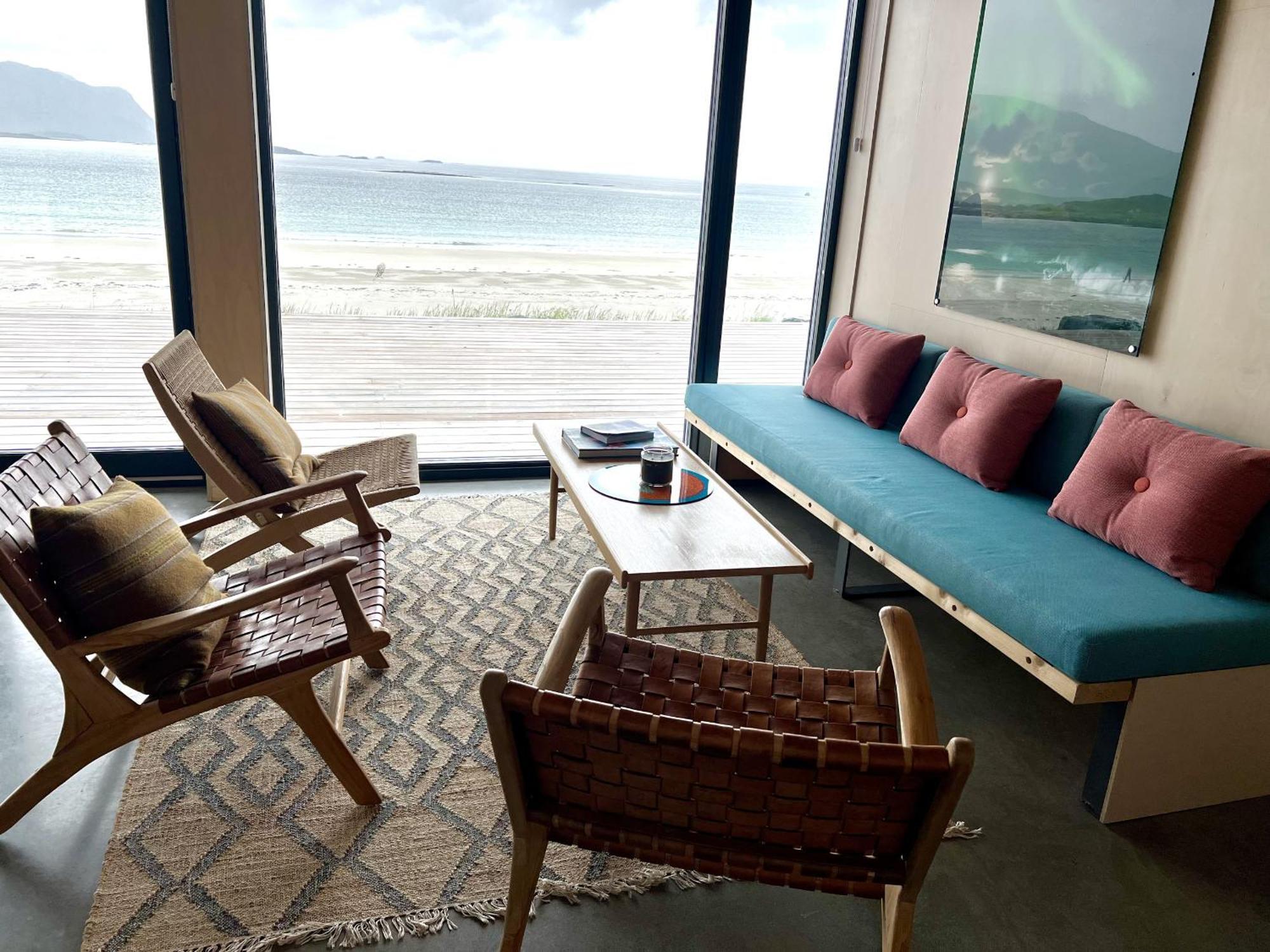 Exclusive Beach House Ramberg - Your Private Oasis 외부 사진