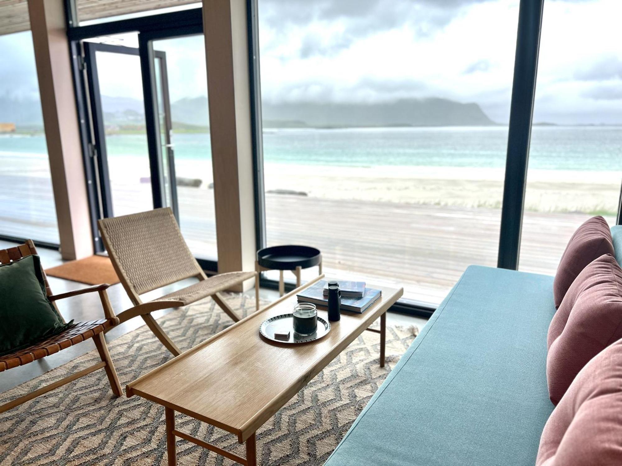 Exclusive Beach House Ramberg - Your Private Oasis 외부 사진