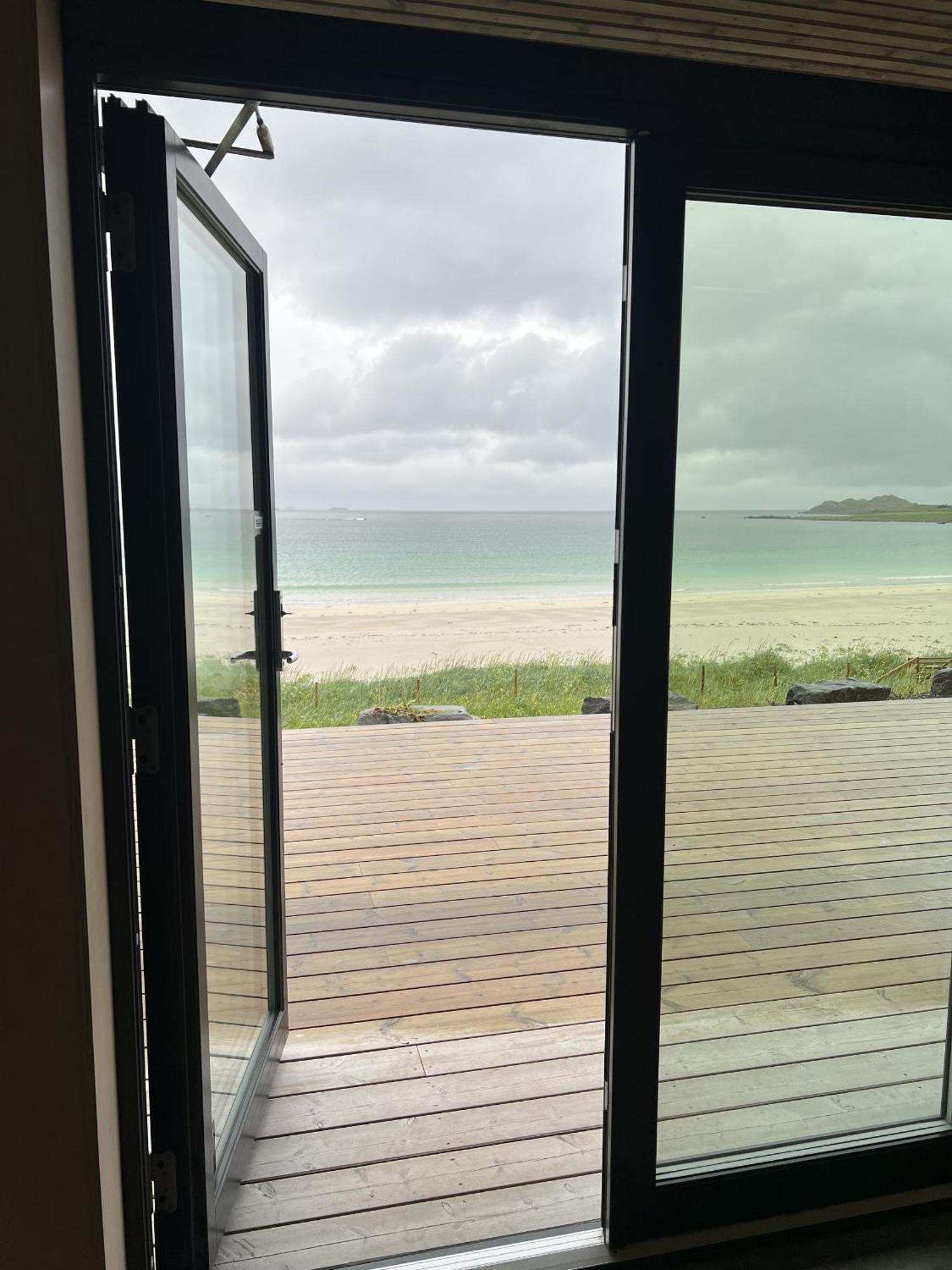 Exclusive Beach House Ramberg - Your Private Oasis 외부 사진